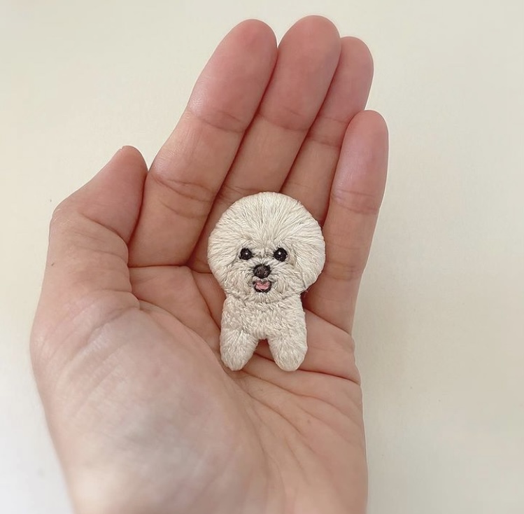 犬の刺繍