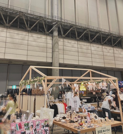 FUDGE DOG Marche の会場の様子