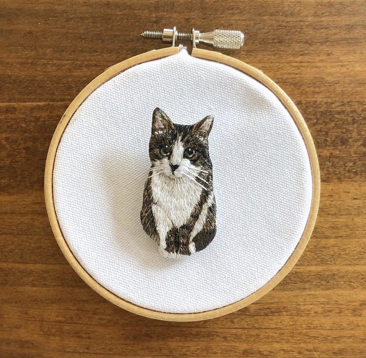 猫の刺繍