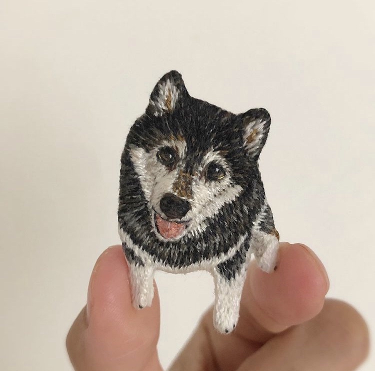 犬の刺繍